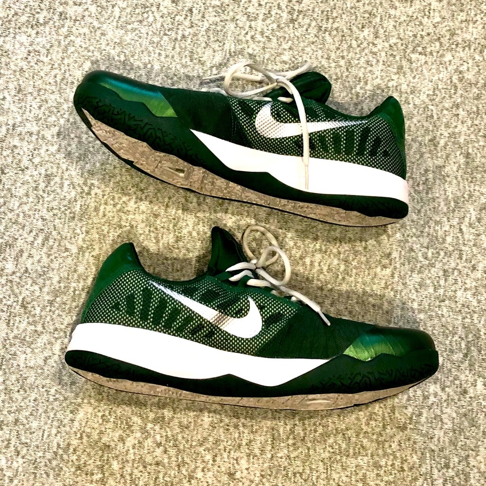Nike Zoom run the one green sneakers - 685779-301